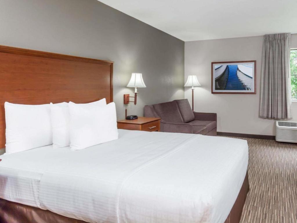 Days Inn Springfield South Bagian luar foto