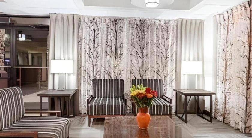 Days Inn Springfield South Bagian luar foto