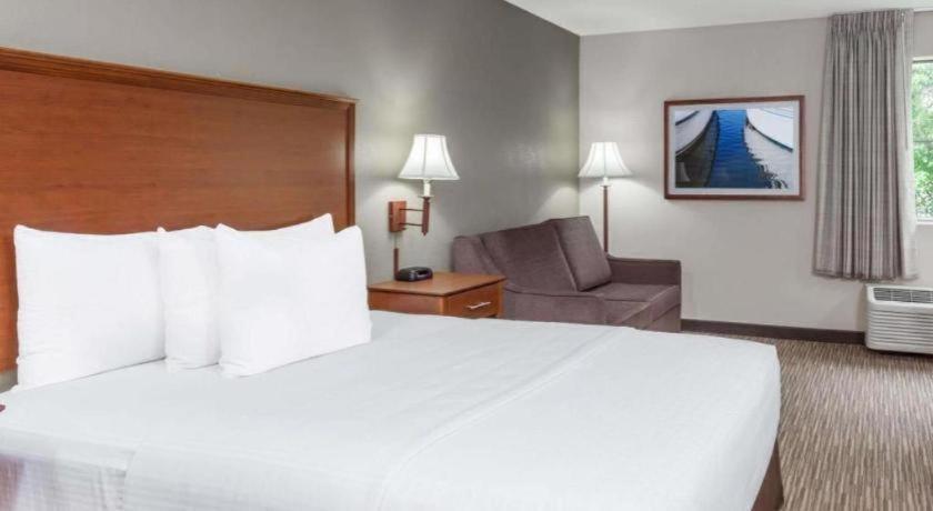 Days Inn Springfield South Bagian luar foto